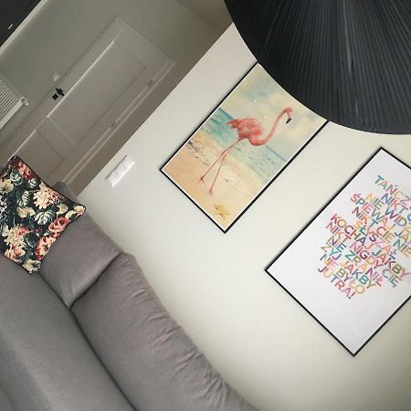 One Apartment เชรม ภายนอก รูปภาพ